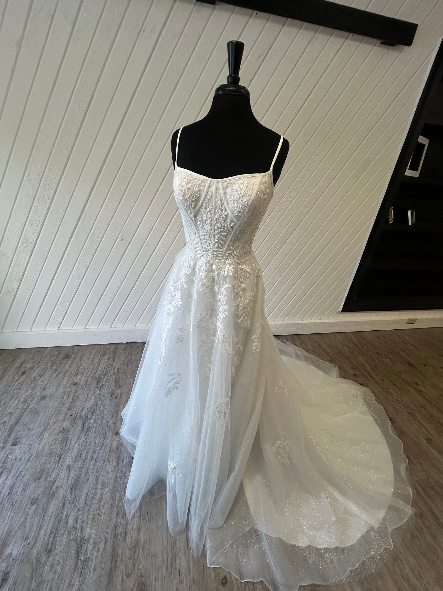 Maggie Sottero Starling 23MB624A01 Wedding Gown