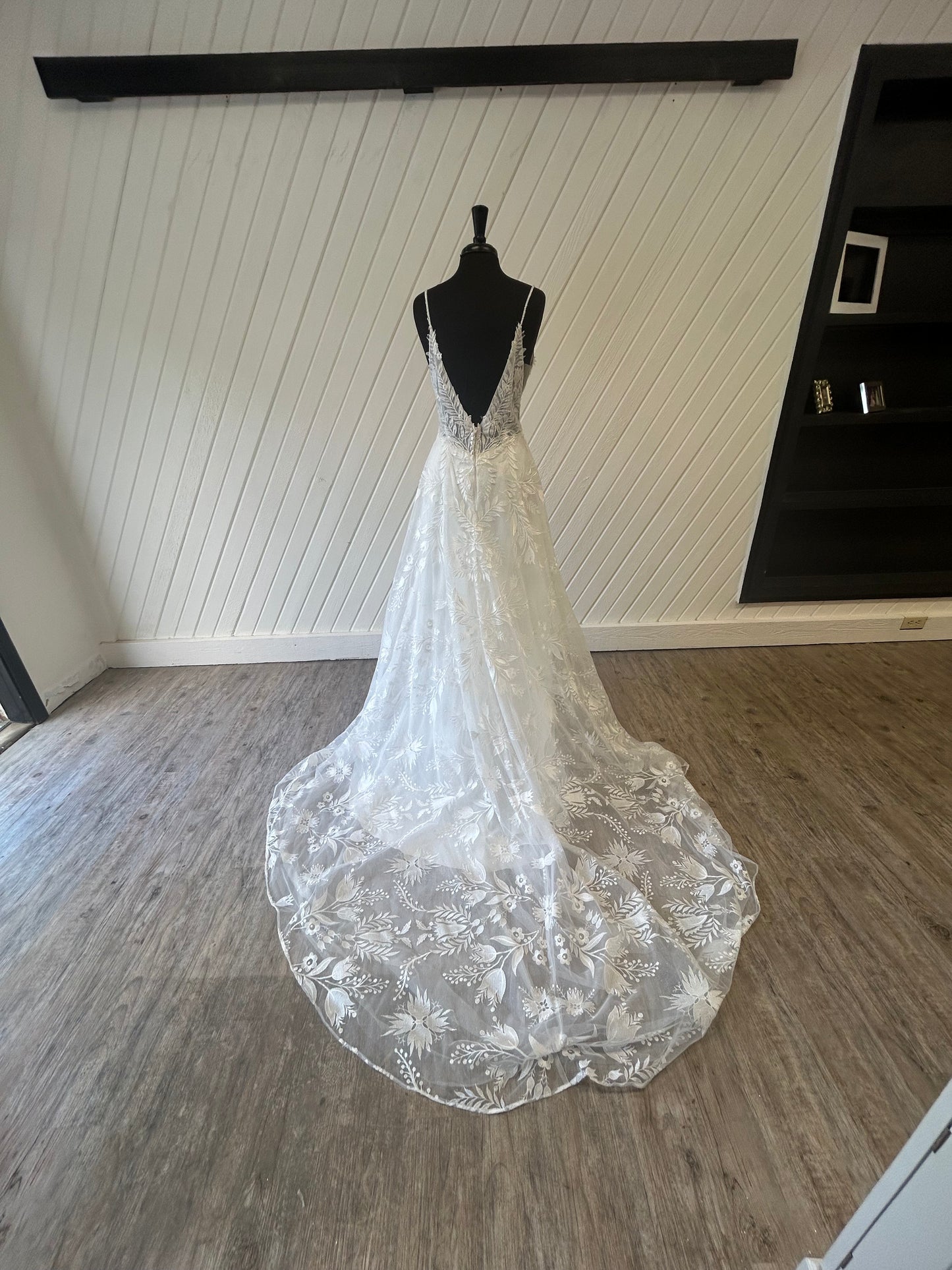 Maggie Sottero Keisha 23MB065A01 Wedding Gown