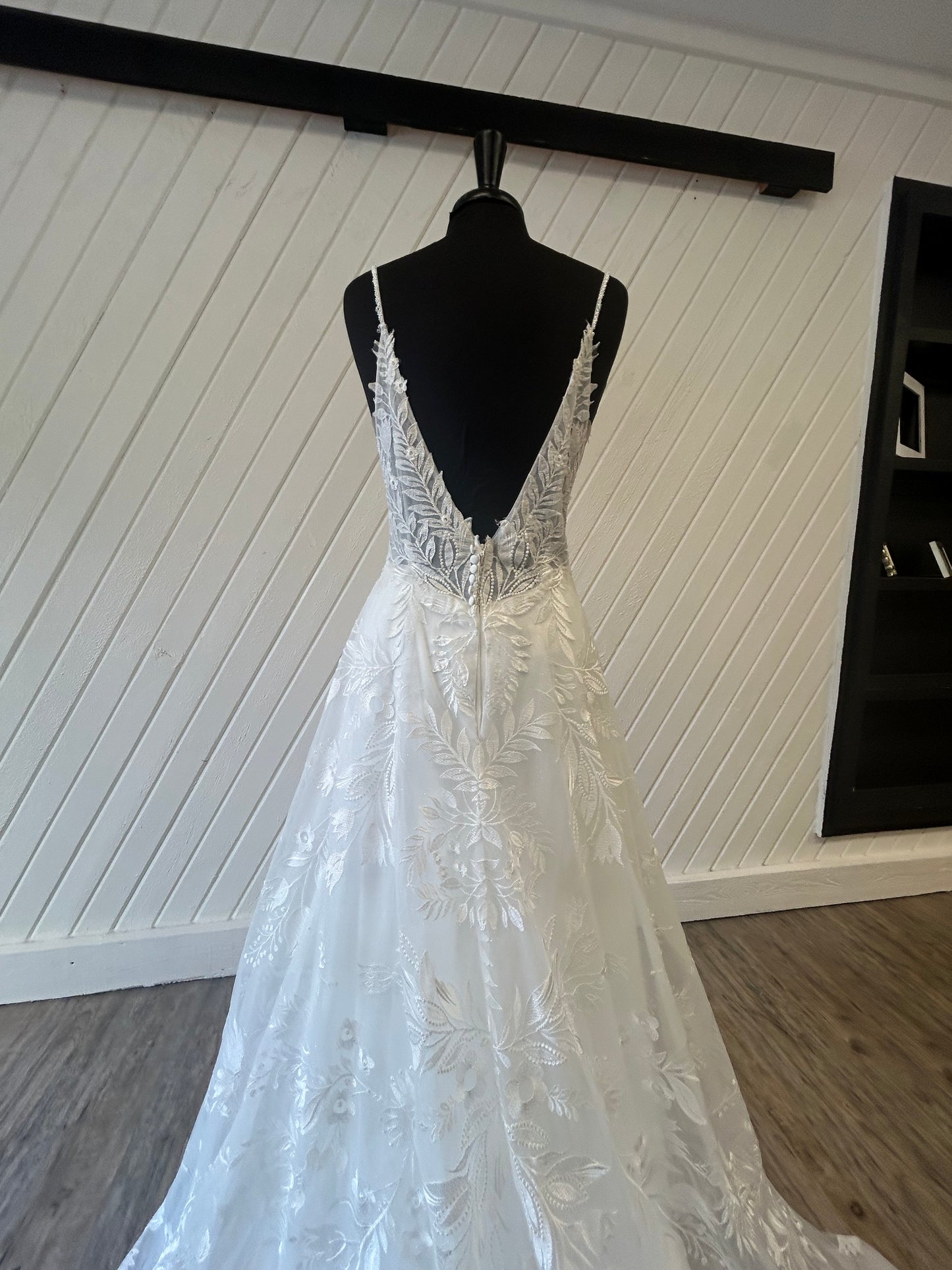 Maggie Sottero Keisha 23MB065A01 Wedding Gown