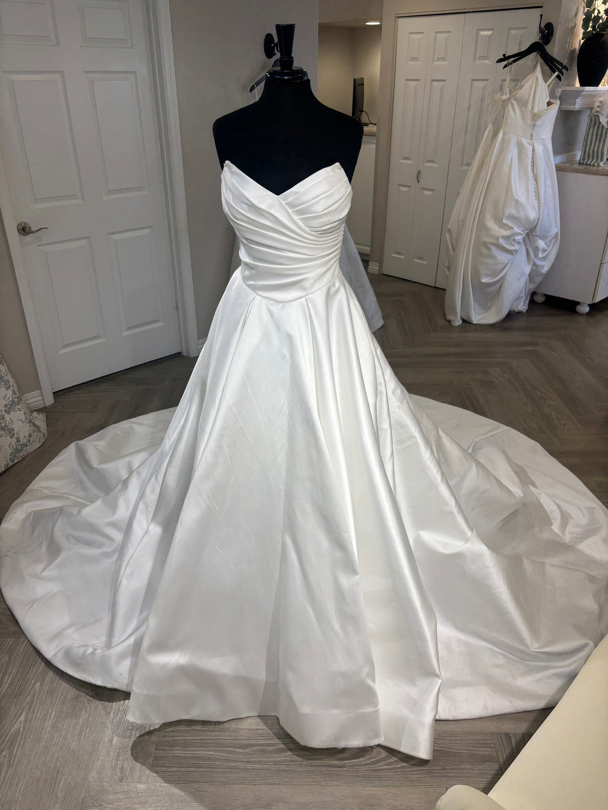 Maggie Sottero AUBRIELLE MARIE Wedding Gown