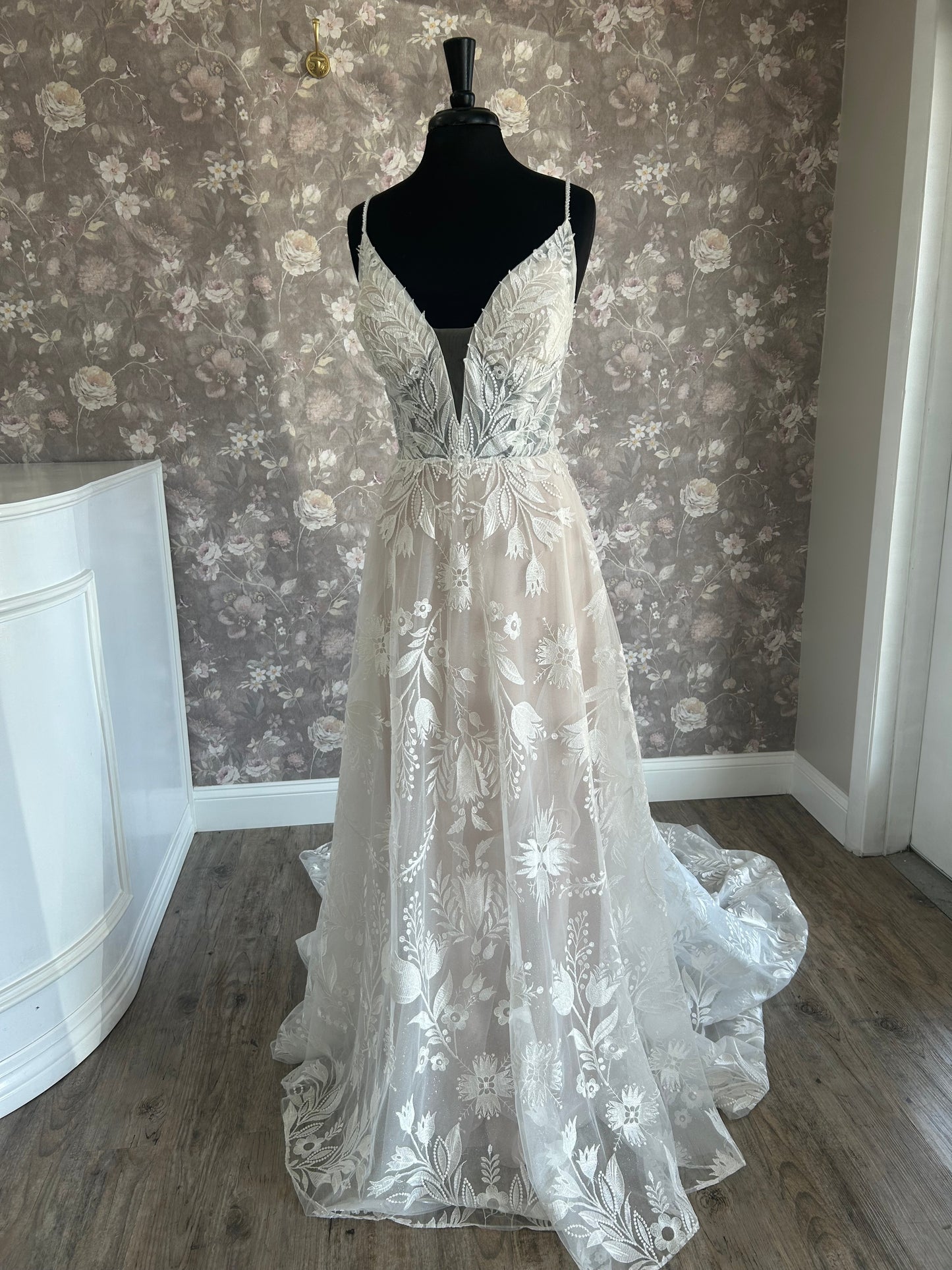 Maggie Sottero Keisha 23MB065A01 Wedding Gown