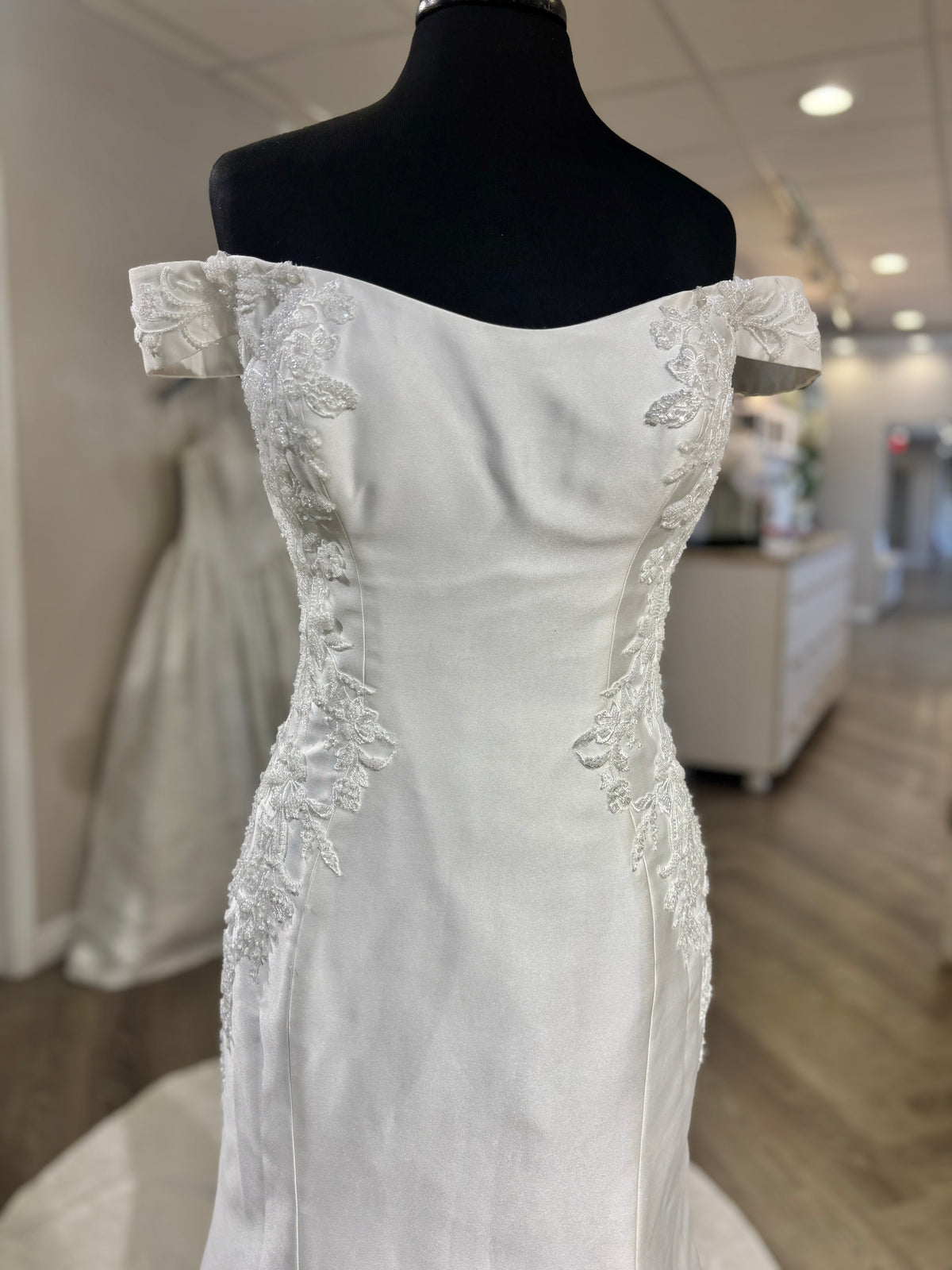 Maggie Sottero LOREEN 25MS358A01 Wedding Gown