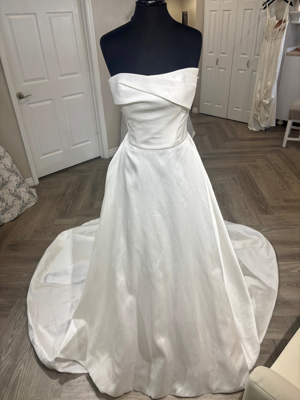 Maggie Sottero Faro Wedding Gown