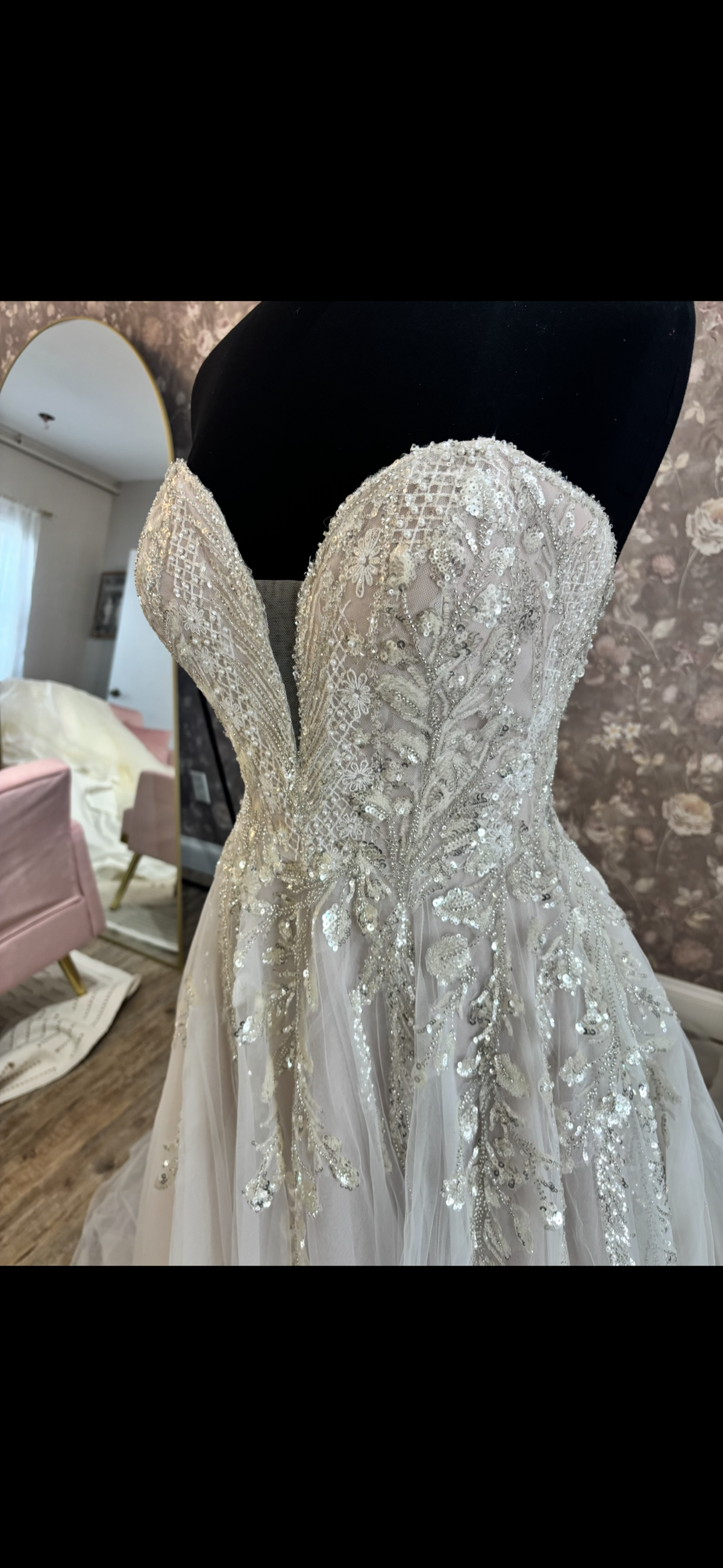 Allure Bridals 9852 Wedding Gown