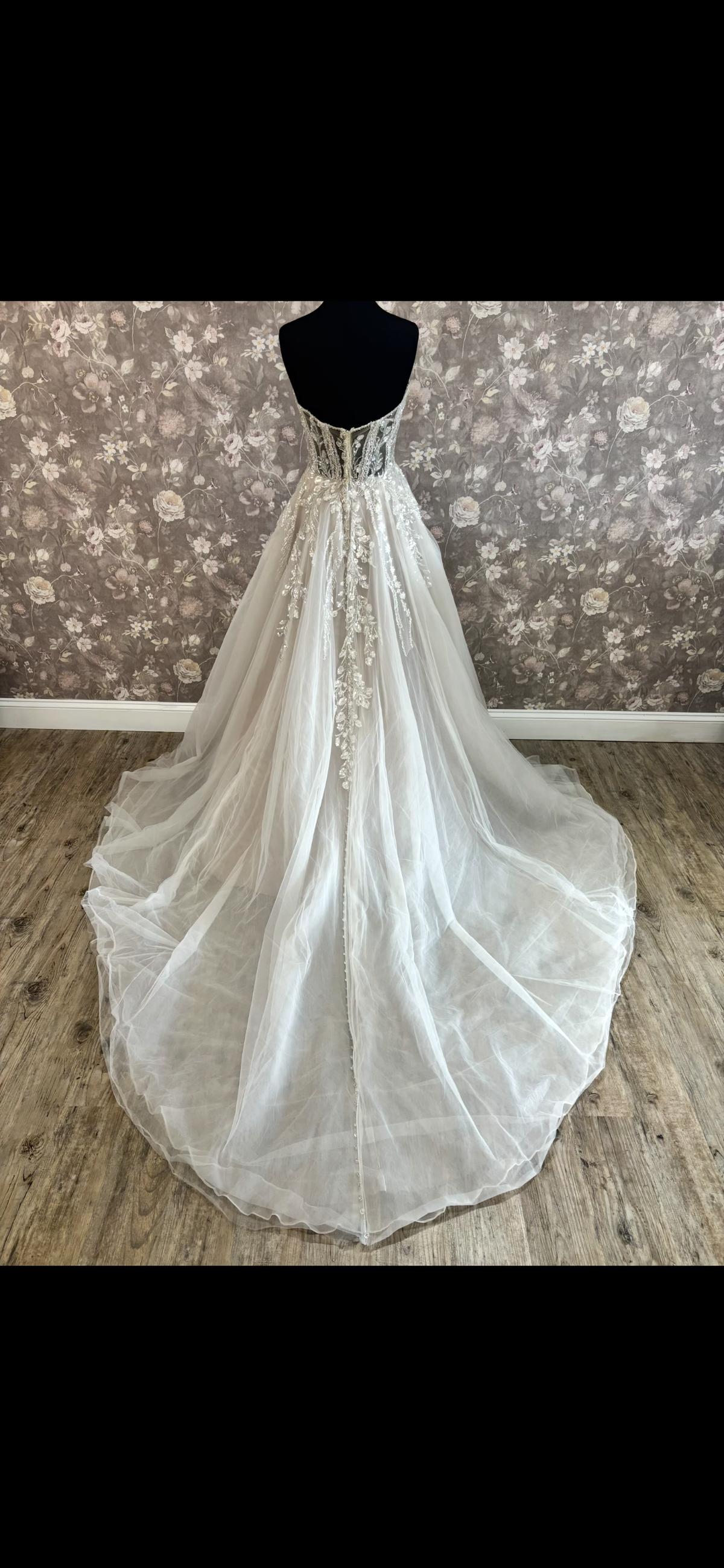 Allure Bridals 9852 Wedding Gown