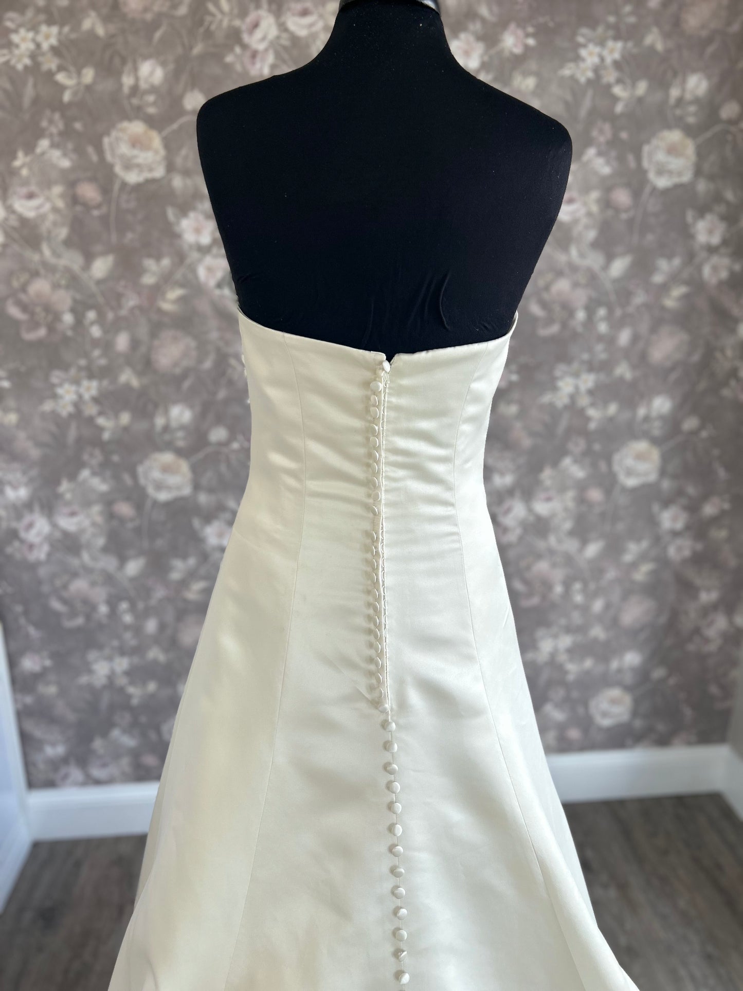 Martin Thornburg 219203STN Joni Marie Wedding Gown