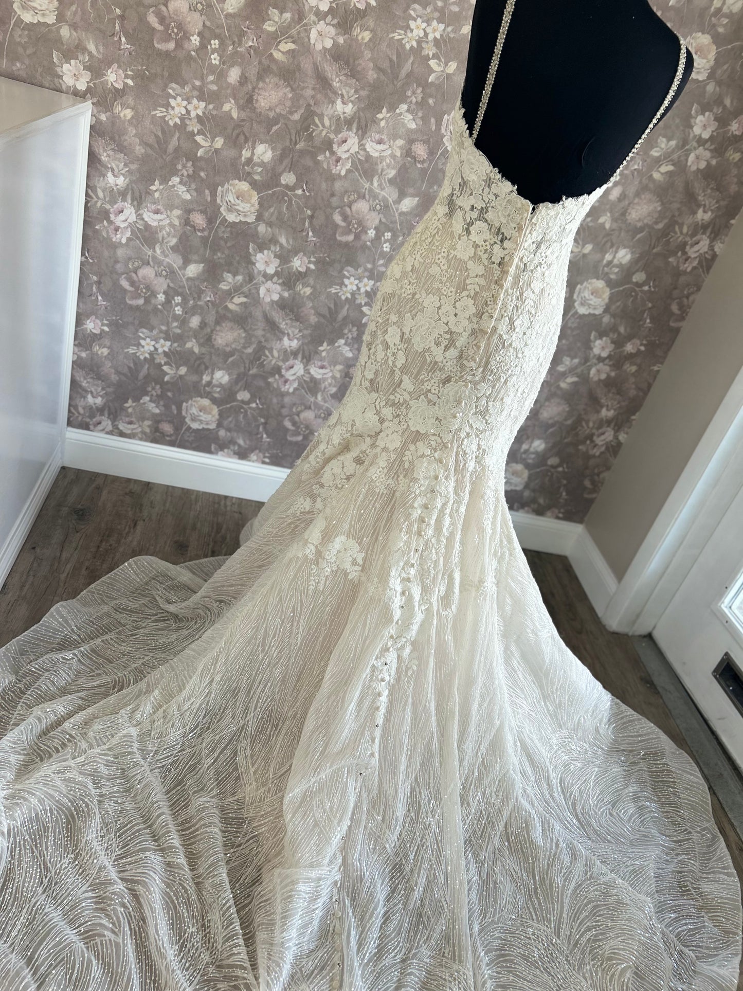 Allure Bridals Style 9613 Wedding Gown