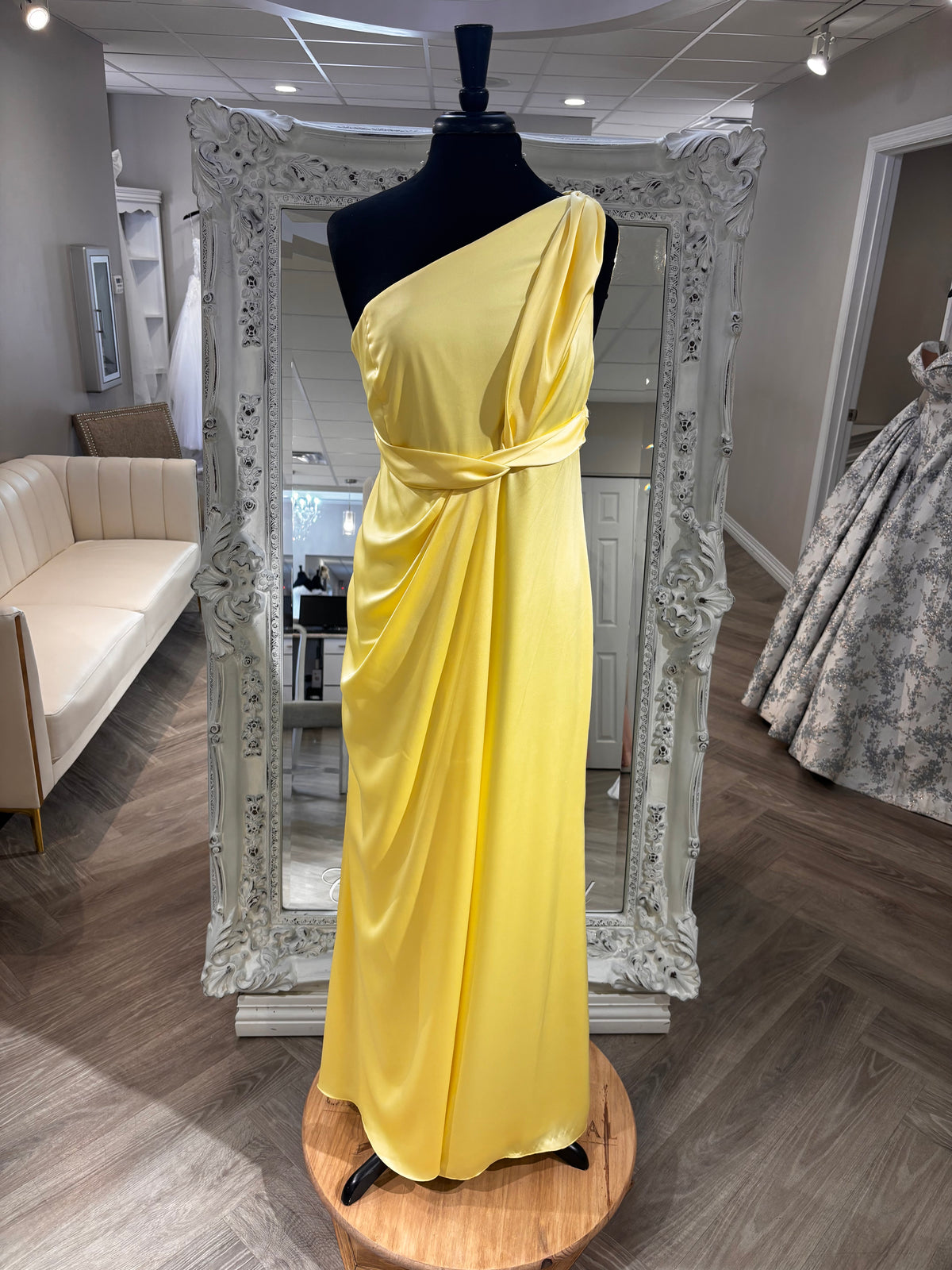Dessy Design Group Style 3111
