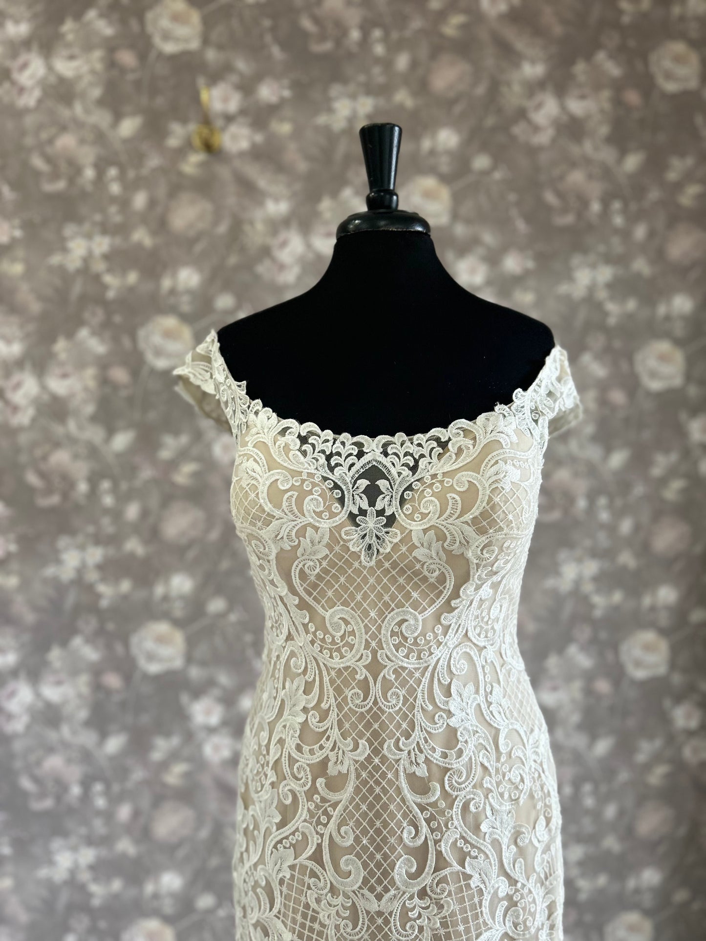 Allure Madison James MJ517 Wedding Gown