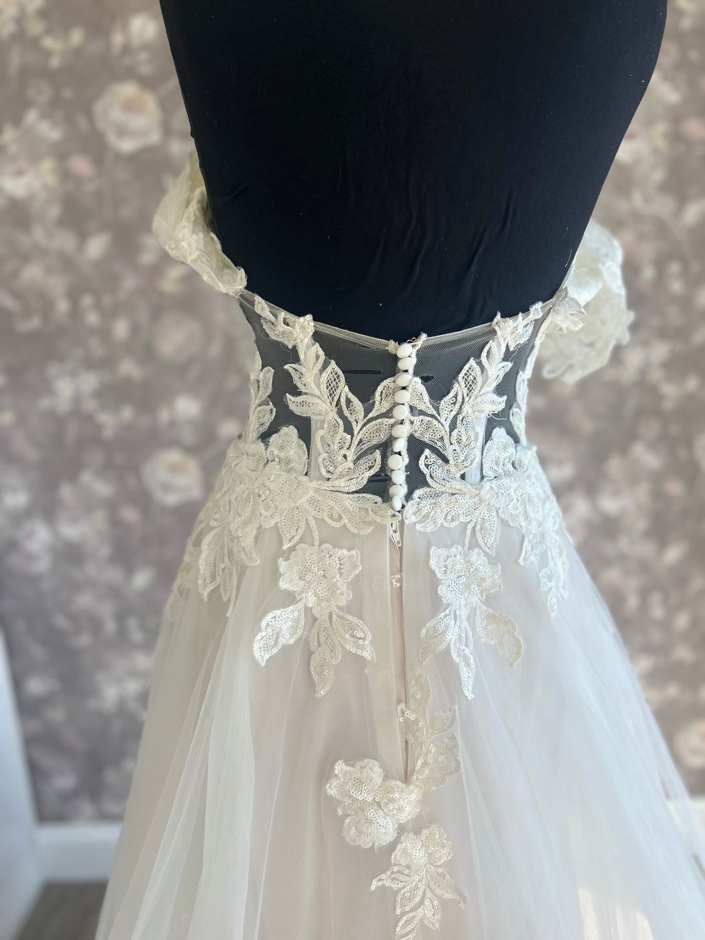 Maggie Sottero Britney 22MC932A02 (Organza Skirt) Wedding Gown