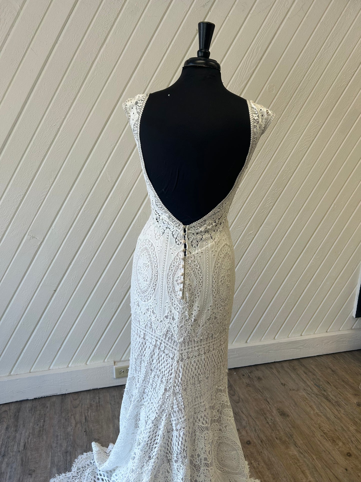 Allure Bridals 9607 Wedding Gown