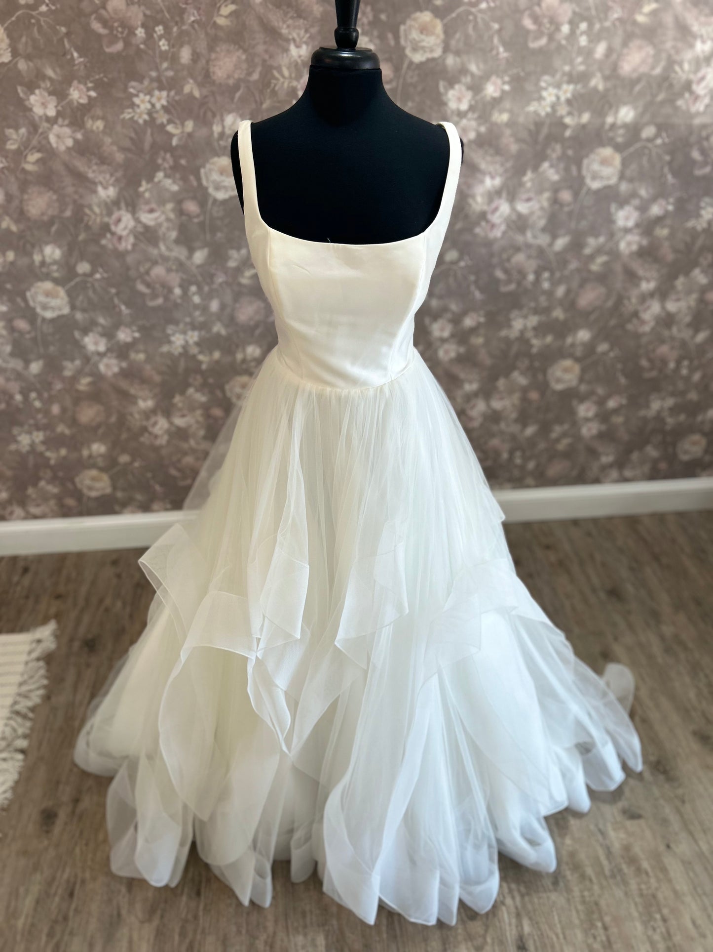 Allure Romance R3609 Wedding Gown