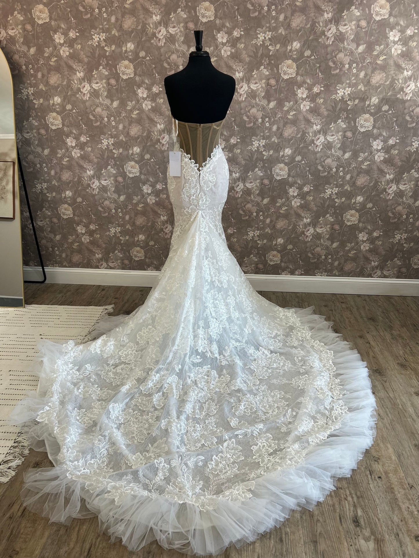 Allure Abella E454 Liliana Wedding Gown