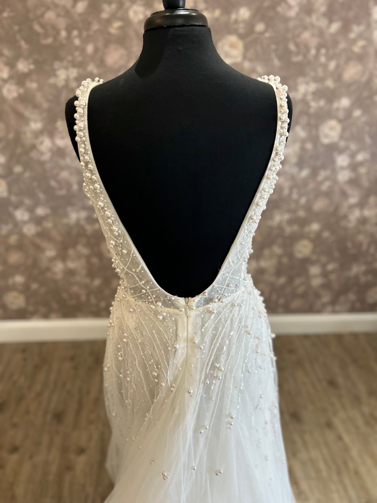 Calla L'amour LA23239 Atarah Wedding Gown