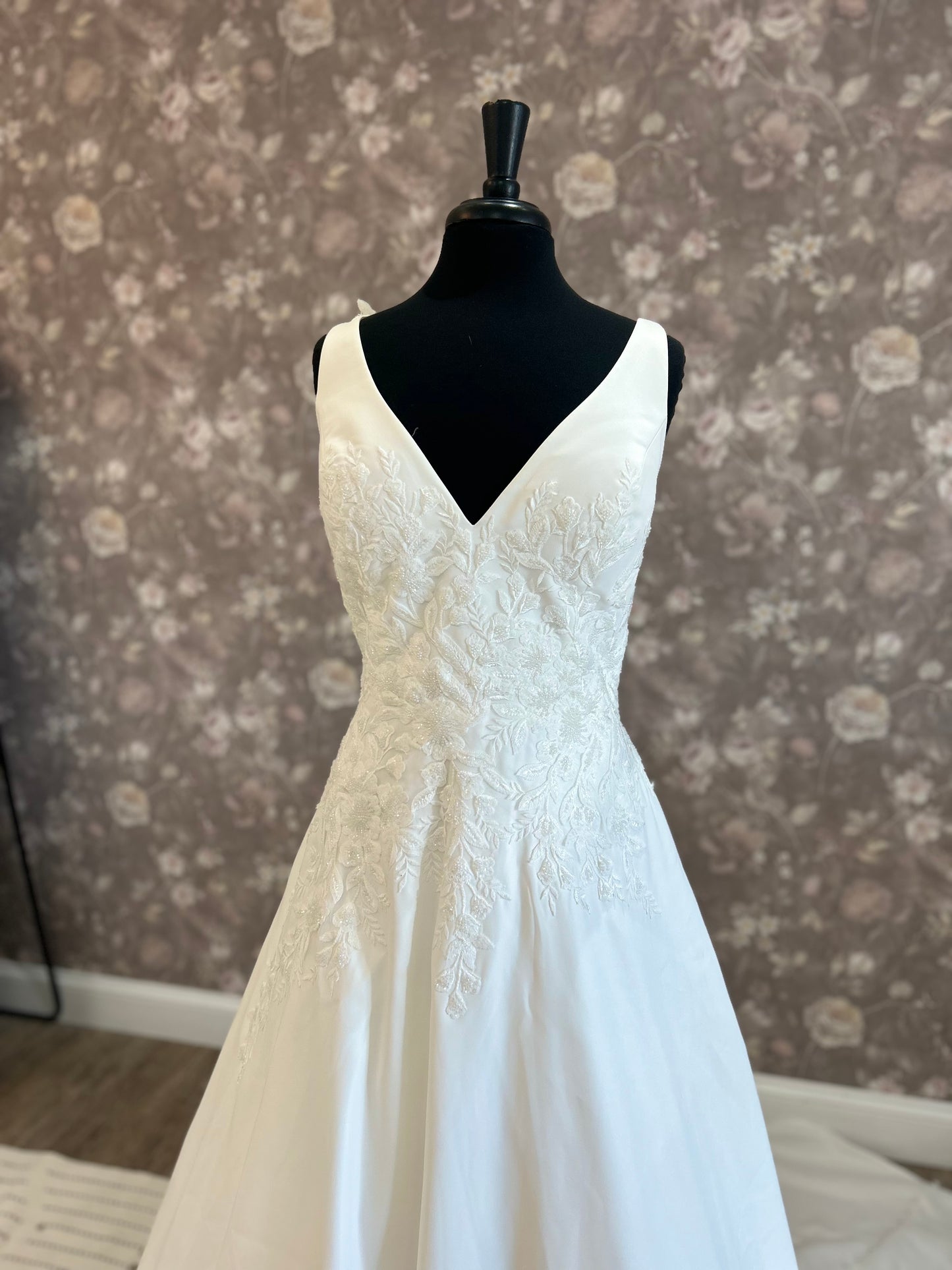 Maggie Sottero Paxton 22MS954A01 (Lace Illusion) Wedding Gown