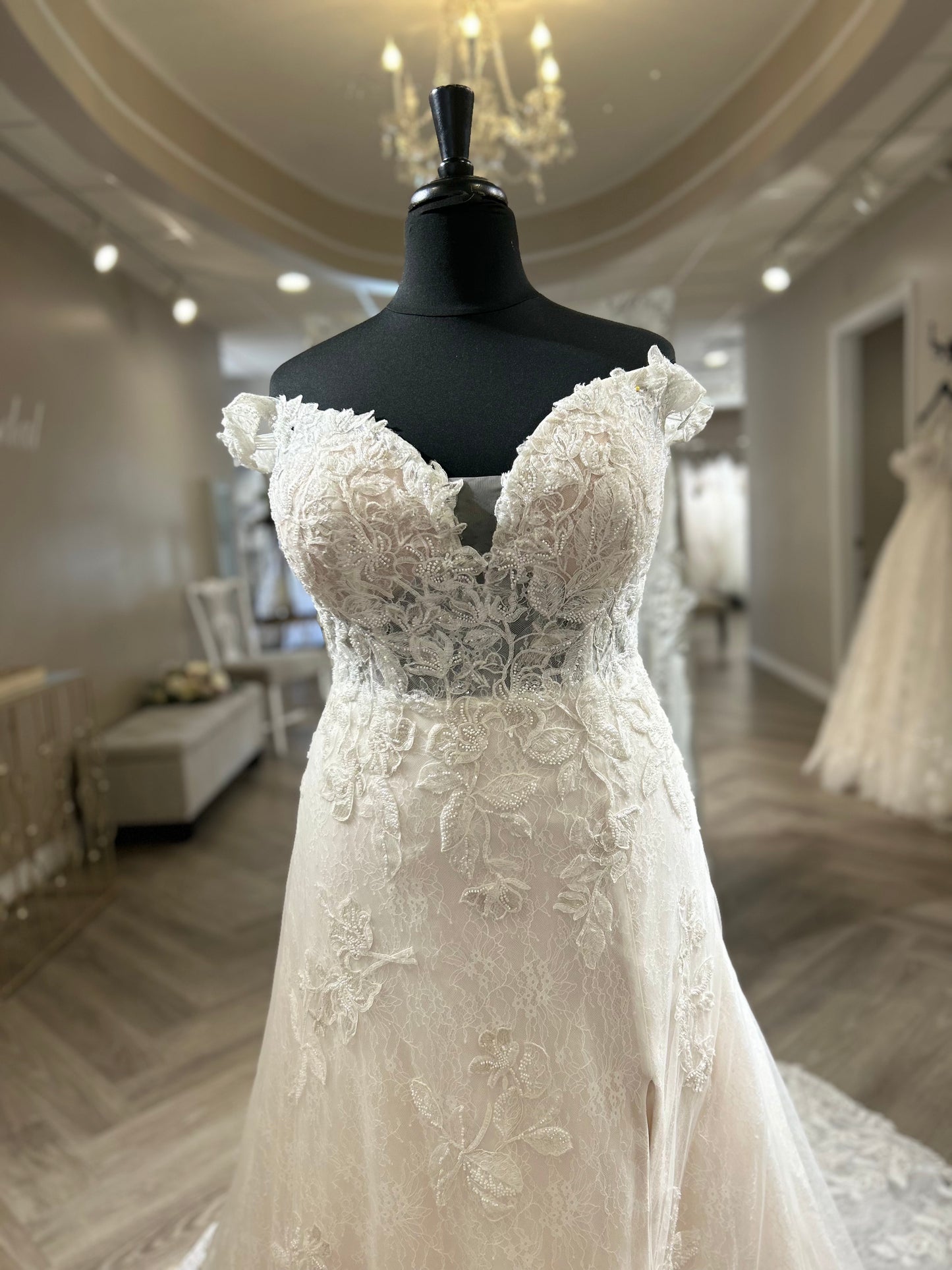 31230 House of Wu Wedding Gown