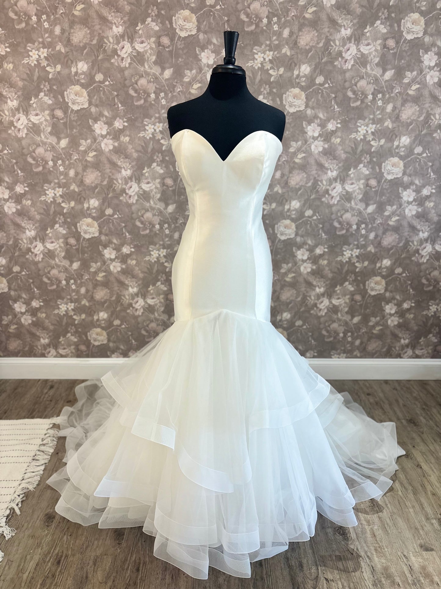 Allure Bridals 9416 Wedding Gown