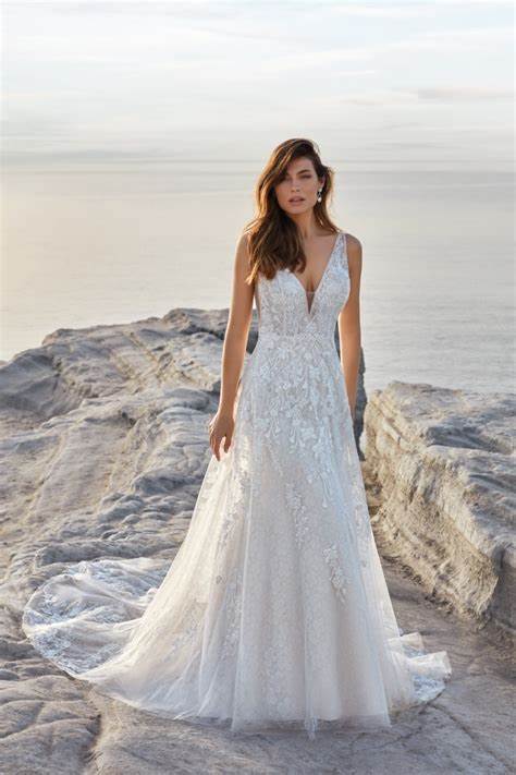DR2201 Paris Eddy K Wedding Gown