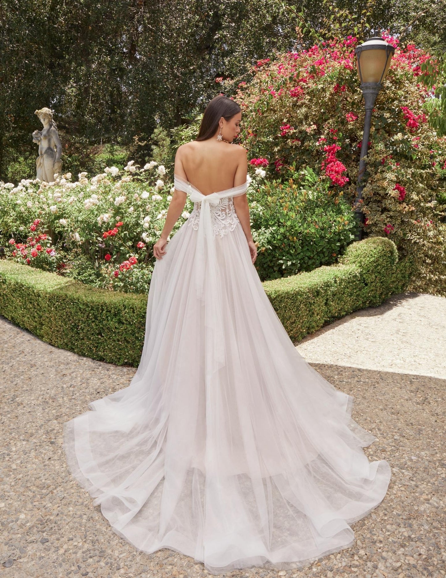 Casablanca 2512 Phoebe Wedding Gown