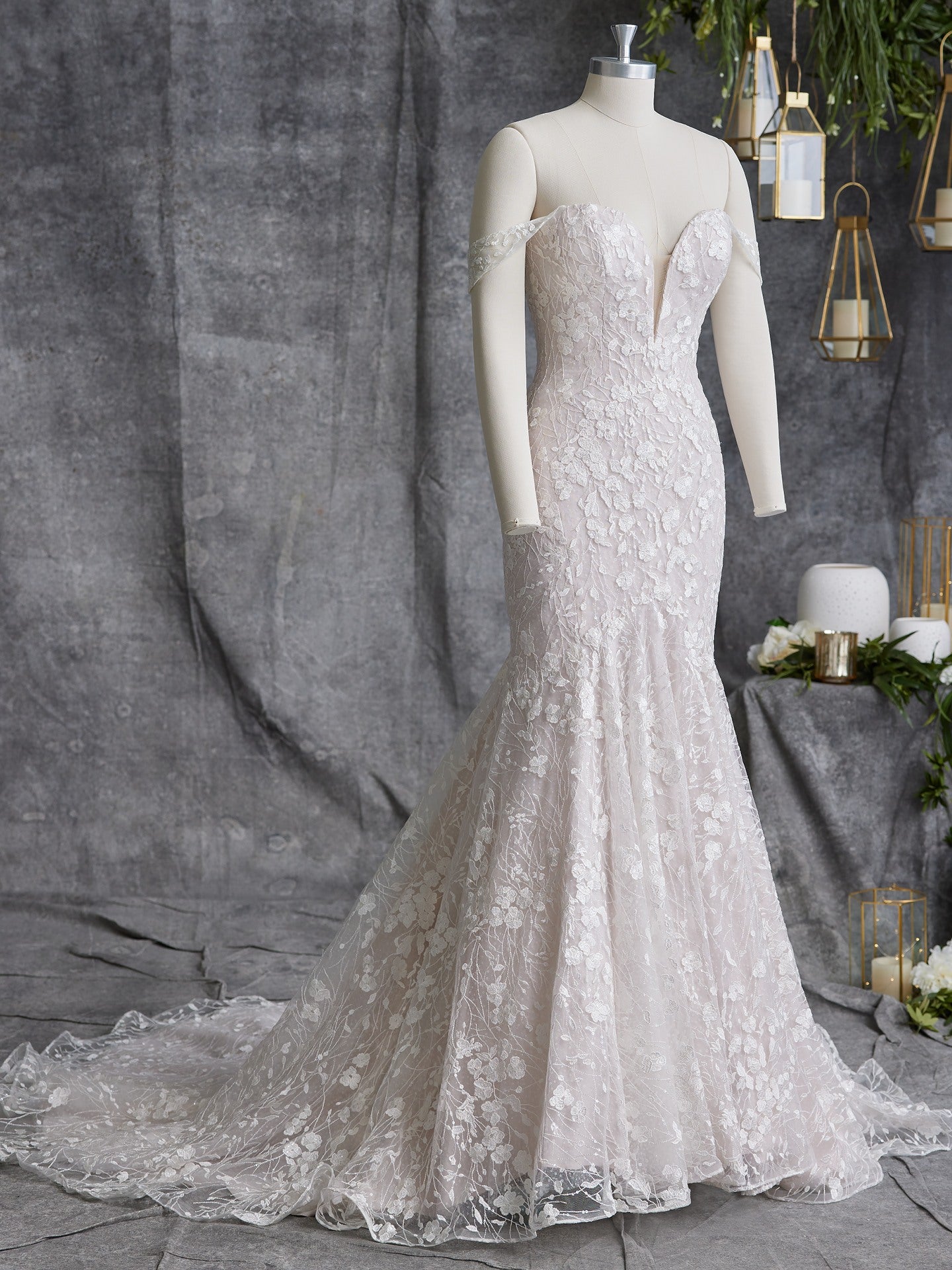 Maggie Sottero Grace 23MC106B01 (Corset Back & Beaded Tulle) Wedding Gown