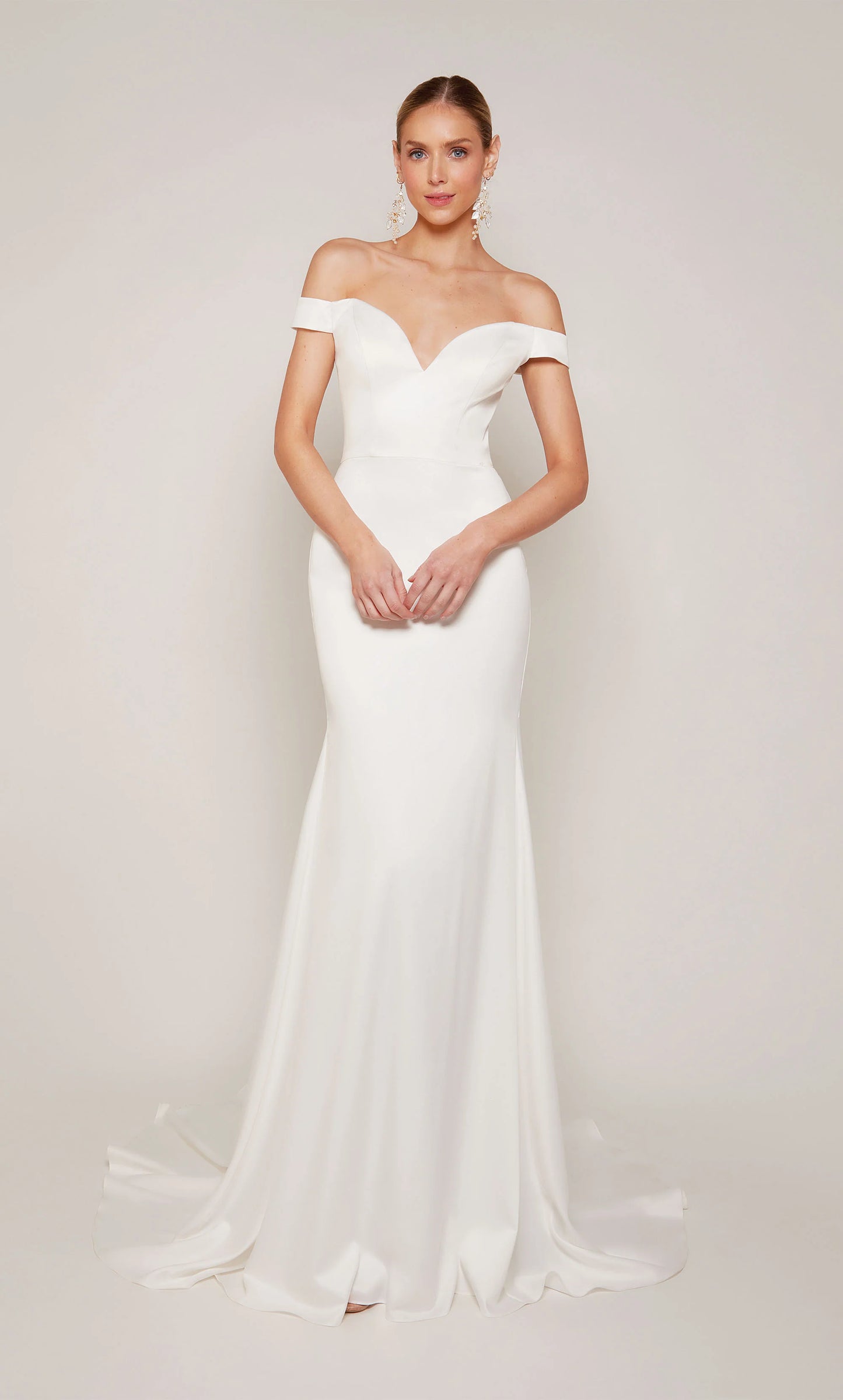 Alyce Paris 7098 Wedding Gown