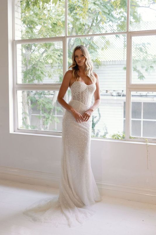La Premiere Andrea LPWTH23186 Wedding Gown