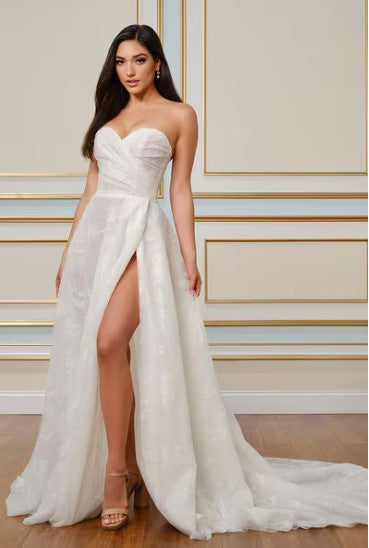 Adrianna Clarice's Bridal Wedding Gown