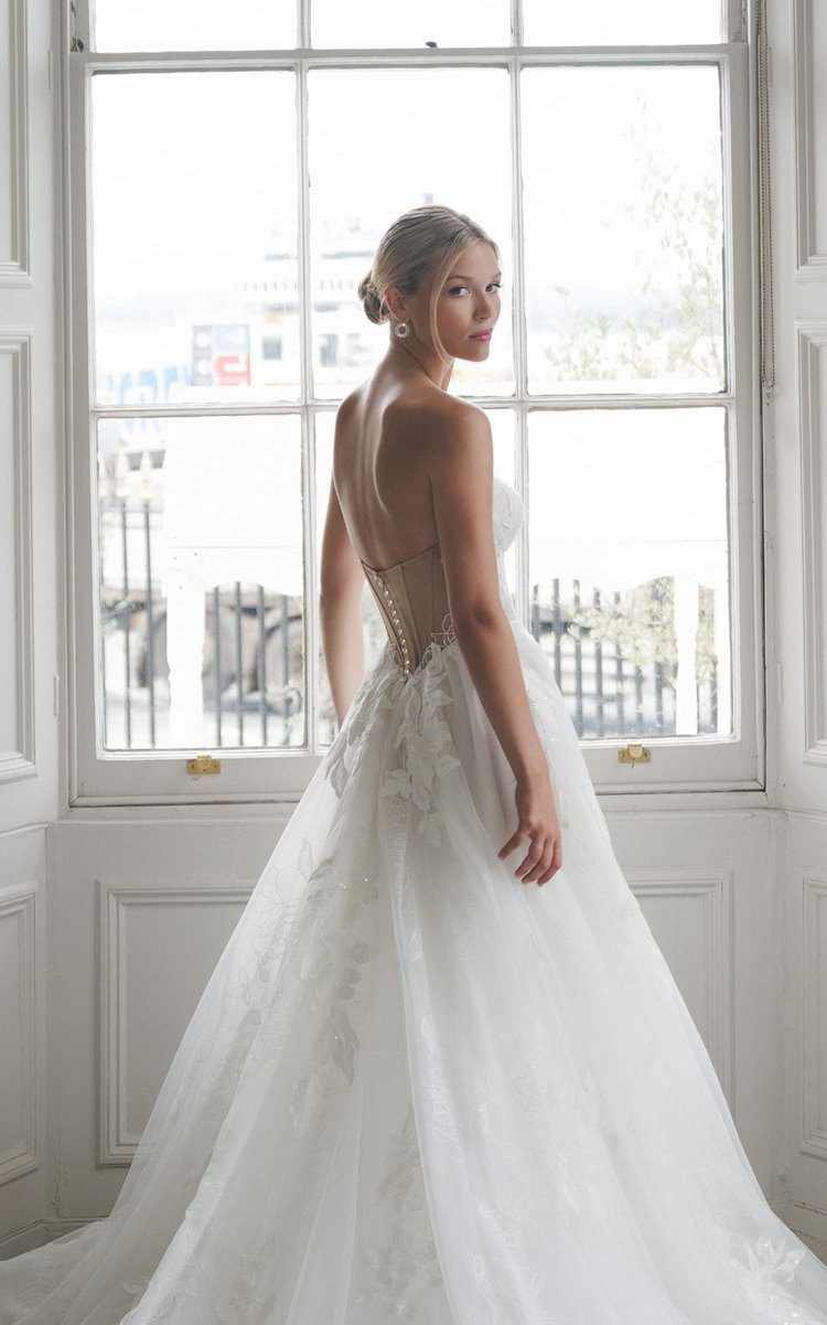La Premiere Athena LPW20017 Wedding Gown